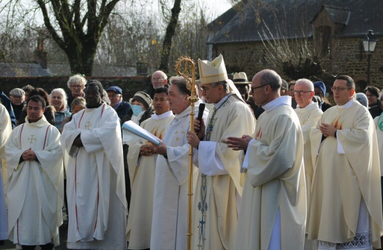 Dernière journée jubilaire animée par Mgr Matthieu Dupont, évêque de Laval