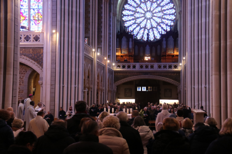 Une famille s’installera au Sanctuaire de Pontmain pour une mission de trois ans